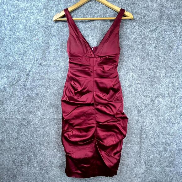 Xscape By Joanna Chen Dress Womens 4 Red Ruched Satin Classic NYE Cocktail USA - Picture 1 of 7